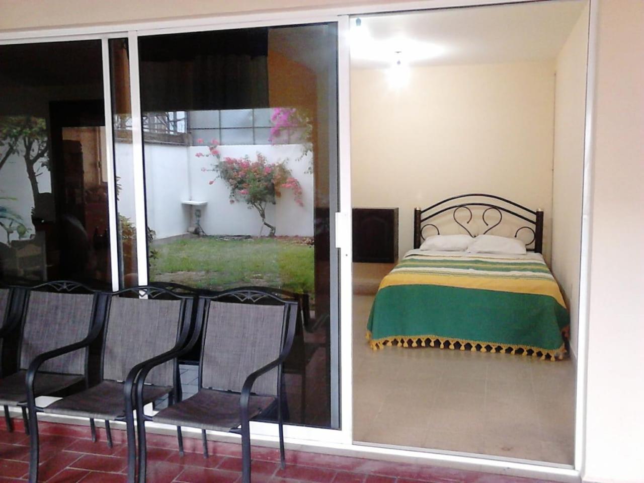Los Nardos Hostel -Pet Friendly- Oaxaca 外观 照片
